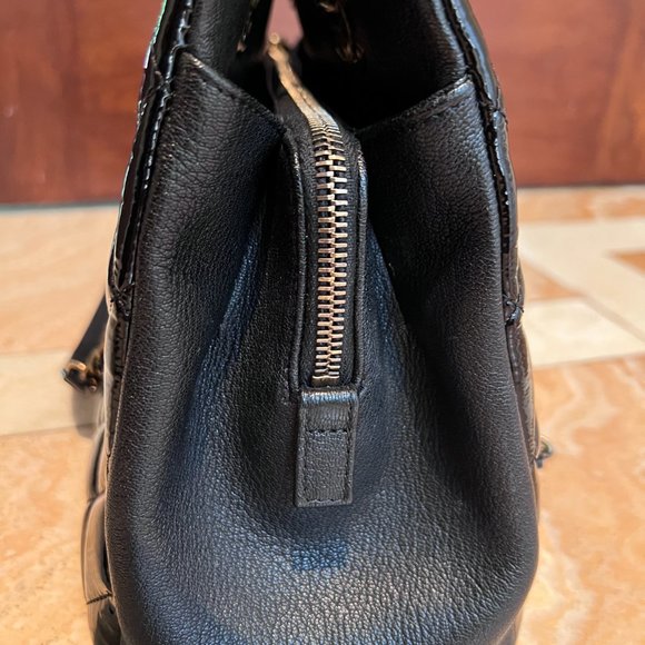 Chanel Paris Salzburg CC Eyelet Tote - Picture 4 of 10